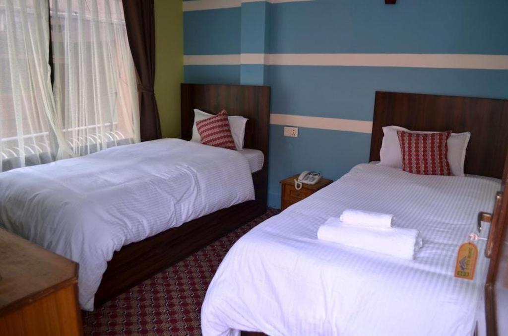 Oyo 492 Hotel Yeti Home Katmandu Kültér fotó