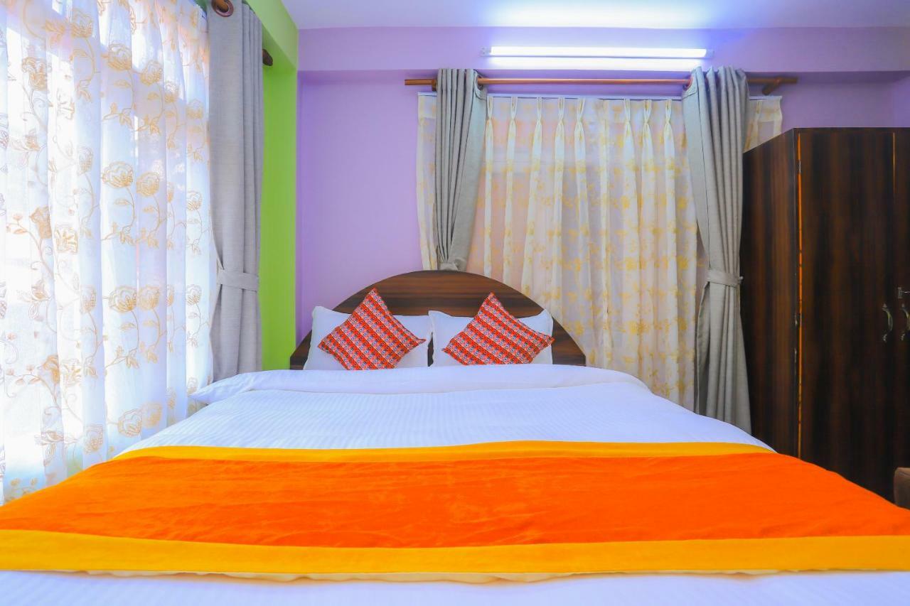 Oyo 492 Hotel Yeti Home Katmandu Kültér fotó