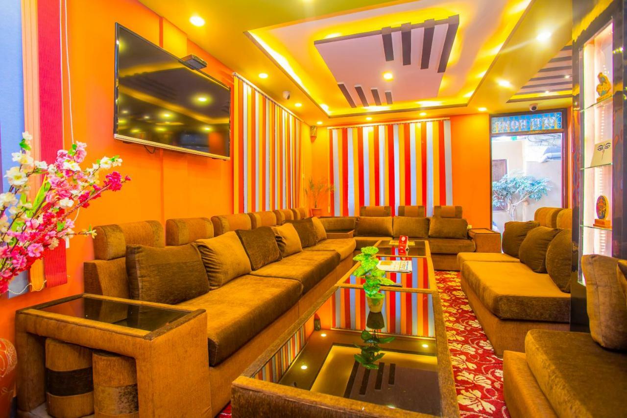 Oyo 492 Hotel Yeti Home Katmandu Kültér fotó