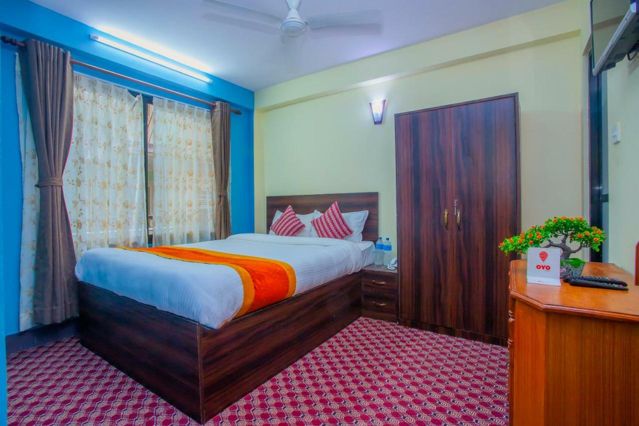 Oyo 492 Hotel Yeti Home Katmandu Kültér fotó