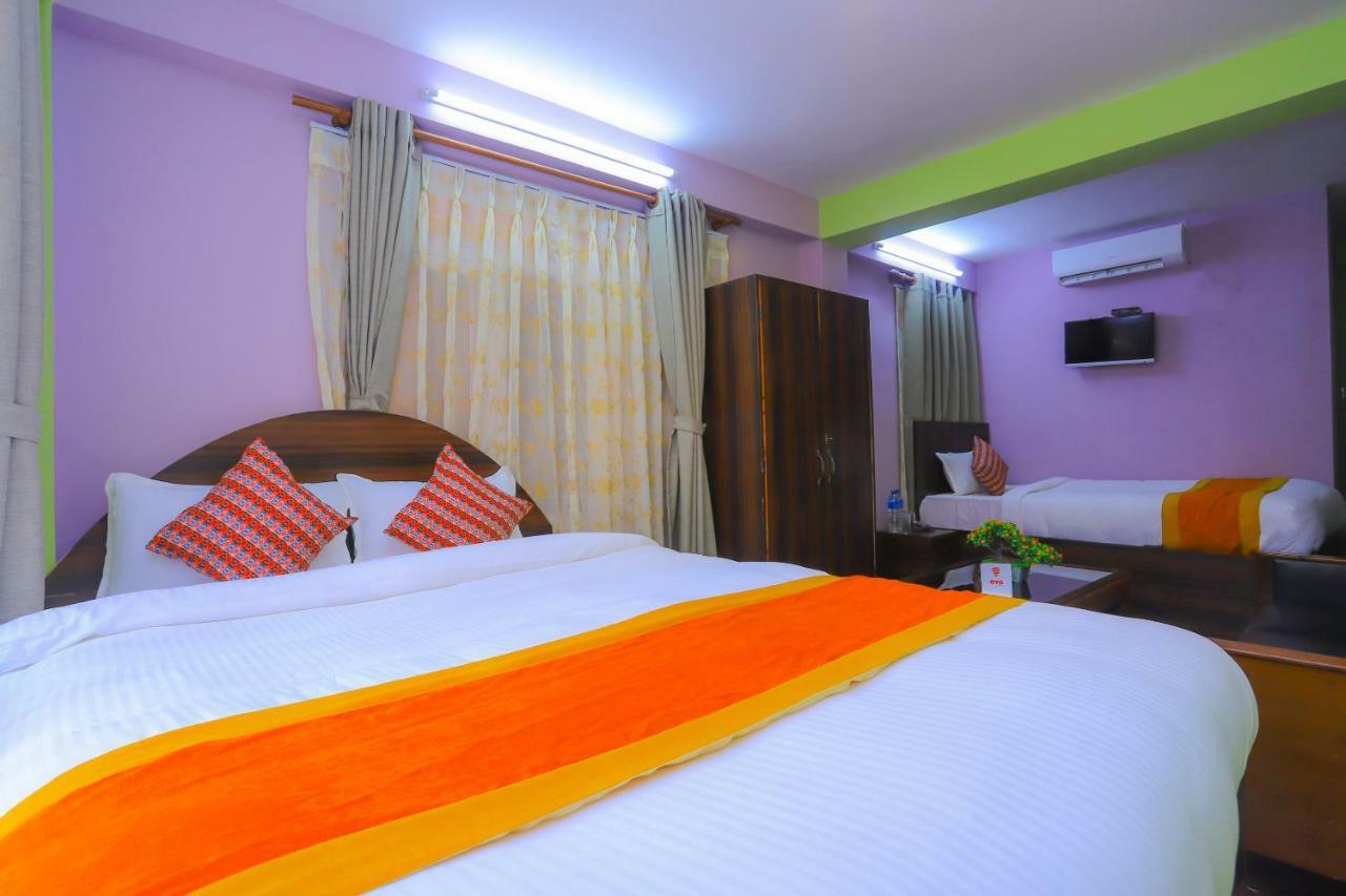 Oyo 492 Hotel Yeti Home Katmandu Kültér fotó